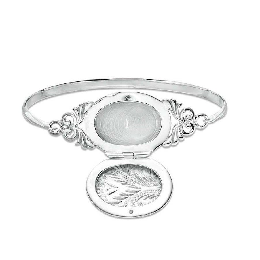 Bracelets Zales | Vintage-Style Oval Locket Bangle In Sterling Silver