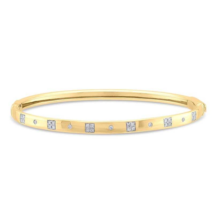 Bracelets Zales | 1/4 Ct. T.W. Quad Diamond Station Bangle In 10K Gold